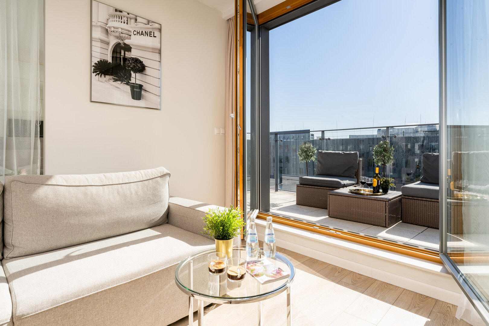 GA Luxury Apartments - 12