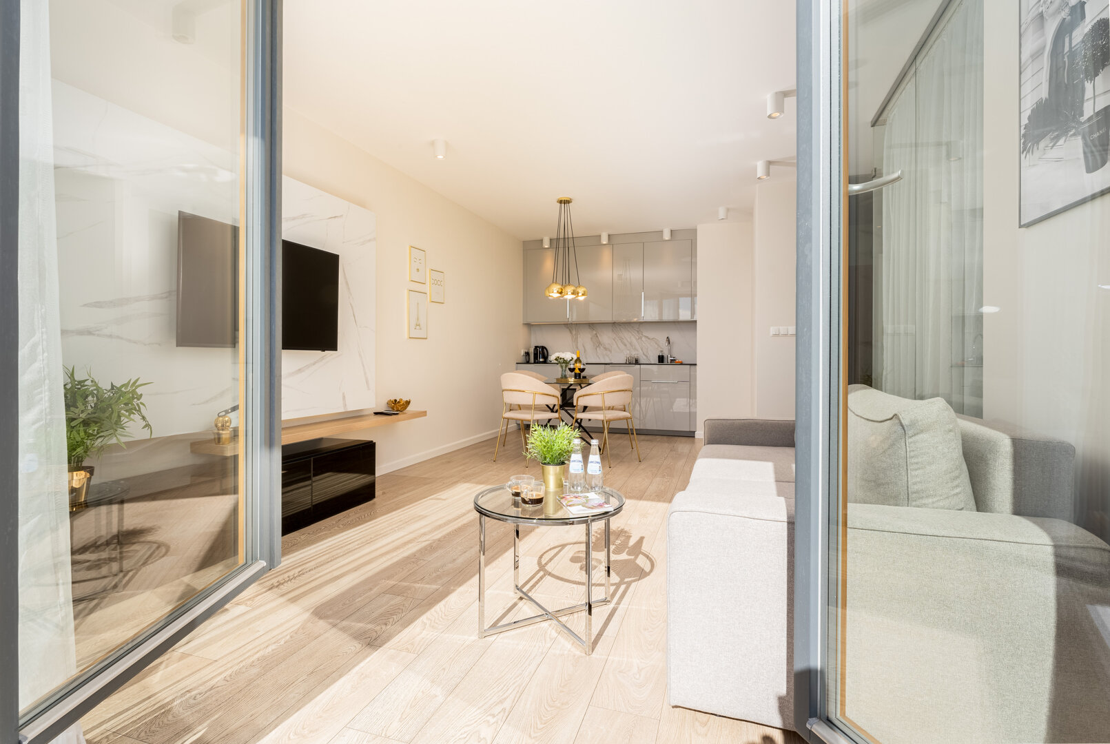 GA Luxury Apartments - 4