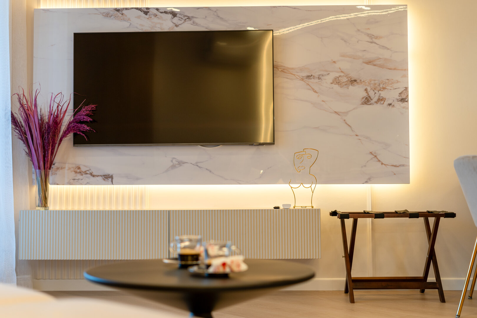 GA Luxury Apartments - 16